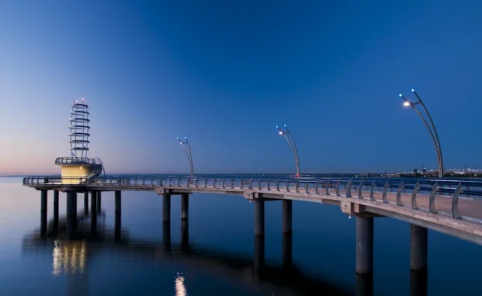 Brant Street Pier at sunset in Burlington Ontario on Lake Ontario